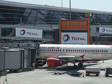 В Нью-Дели экстренно сел самолет с российскими туристами, летевший из Вьетнама