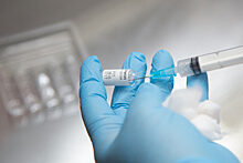 Специалисты напомнили о несовместимости прививок от коронавируса и гриппа