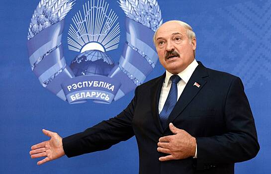 Лукашенко: Белоруссия создаст вакцину от несуществующих штаммов COVID