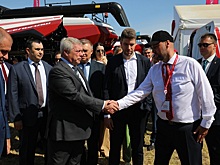 Ростсельмаш произвел фурор на Дне донского поля-2023 в Зернограде