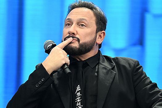 Стас Михайлов вышел на сцену в джинсах за 3 миллиона рублей. Но шокировал не только этим