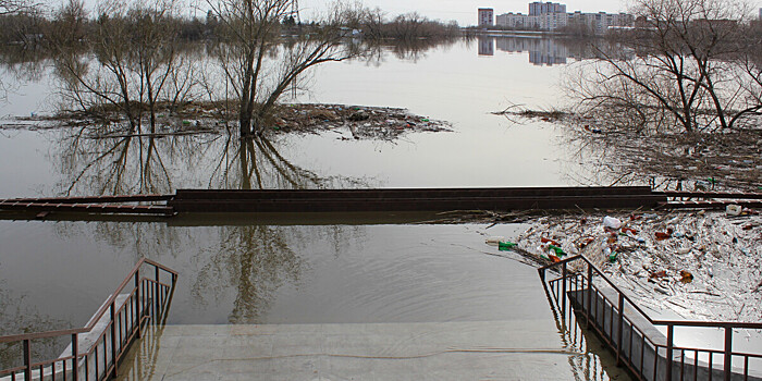 В Омской области произошел прорыв дамбы