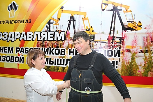 Более 350 нефтяников "РН-Пурнефтегаза" проверили здоровье