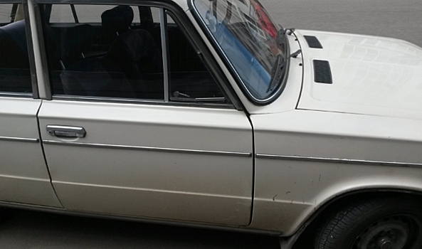 Водителю ВАЗ-21061 стало плохо и он протаранил VW Polo и Lifan