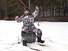 Ключевский завод ферросплавов устроил соревнования по зимней рыбалке