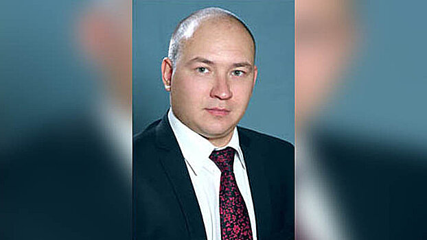 Обвиняемого в коррупции преподавателя воронежского юрфака отпустили домой из СИЗО