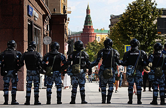 В Москве идут суды над задержанными на субботней акции