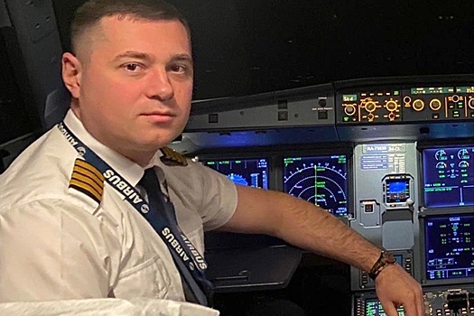 Пилота Белова, посадившего самолет в поле, позвали работать в иностранную фирму