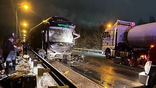 Два человека погибли в ДТП с автобусом Lux Express