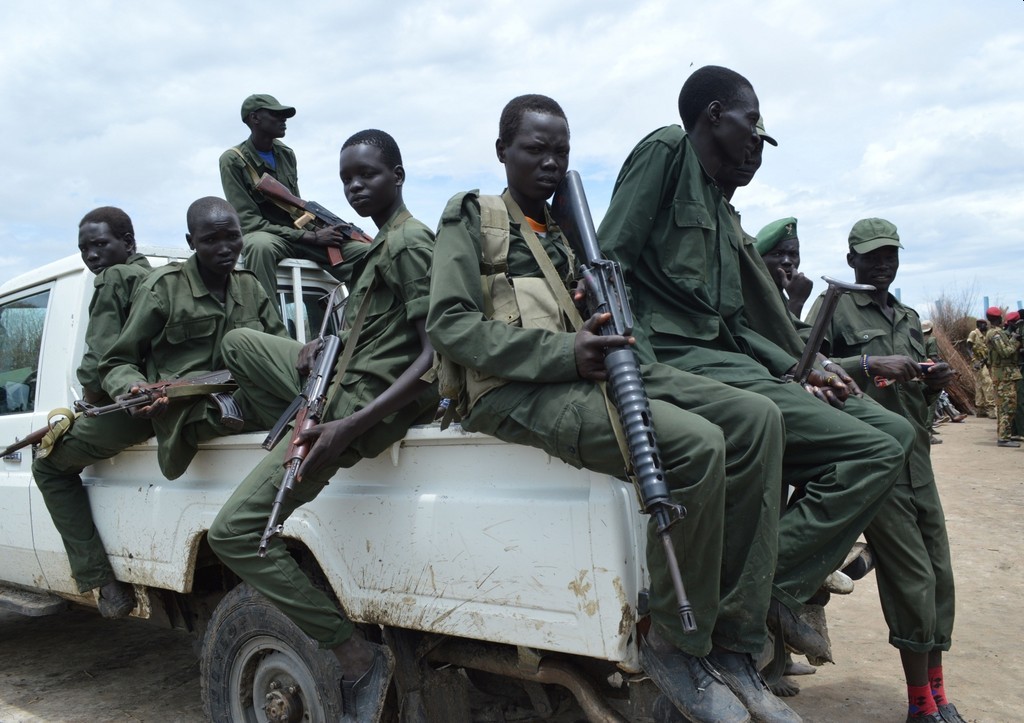 Командующий армией Судана снял с поста главу Центробанка и прекратил все выплаты спецназу