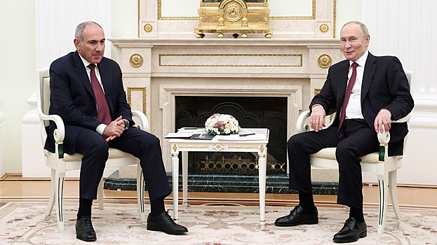 Пашинян поблагодарил Путина