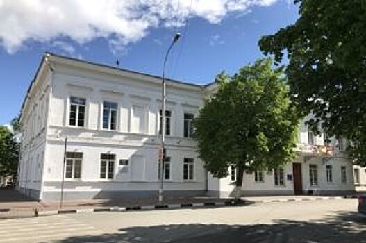 В Ульяновске реконструируют здание гимназии, где учился Ленин