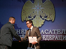 Юрий Шалабаев наградил нижегородских спасателей
