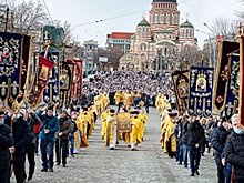 УПЦ молится за мир. Кто против