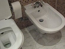 В Югре украли сантехнику из квартир для сирот