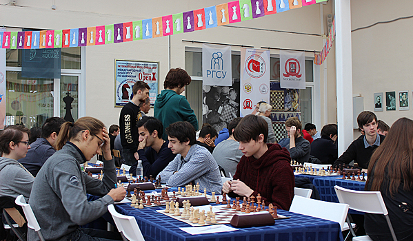 Студенты из Москвы приняли участие в Шахматных играх в РГСУ
