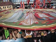 Народная дружина на крестном ходе в Петербурге