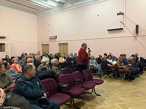 20 ноября прошла встреча жителей с главой управы