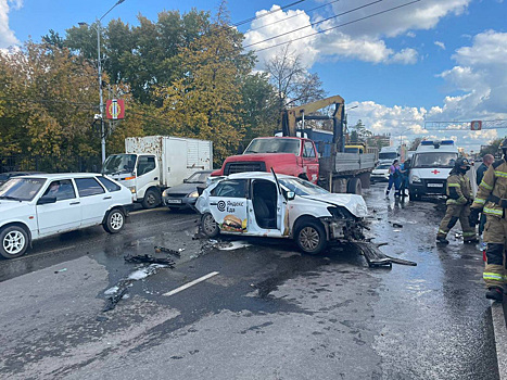 В Копейске произошло ДТП с тремя автомобилями, пострадал восьмилетний ребёнок