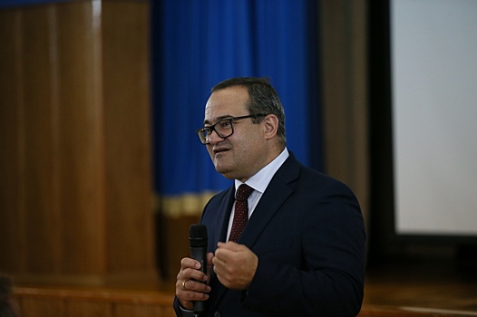 Префект ТиНАО встретился с жителями Щаповского
