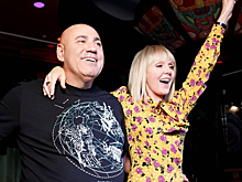 Пригожин про Валерию: «Она стоит с дубинкой каждый день»