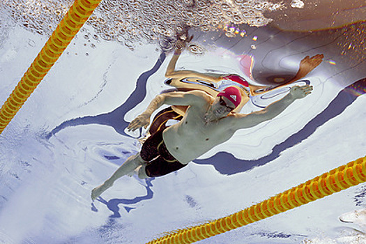 Российский пловец рассказал о потерянных в воде на соревнованиях плавках