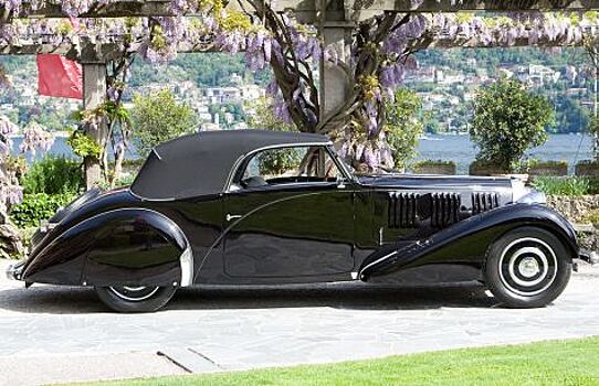 Три Bugatti и один Citroen 70 лет простояли в гараже