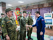 Андрею Воробьеву рассказали, чем военнослужащие Кантемировской дивизии занимаются в тылу