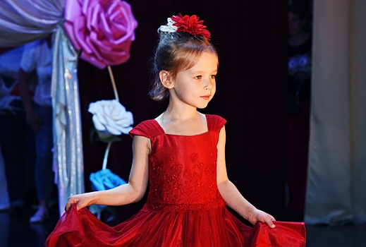 Конкурс-дефиле «Модное детство» прошел в Краснопахорском