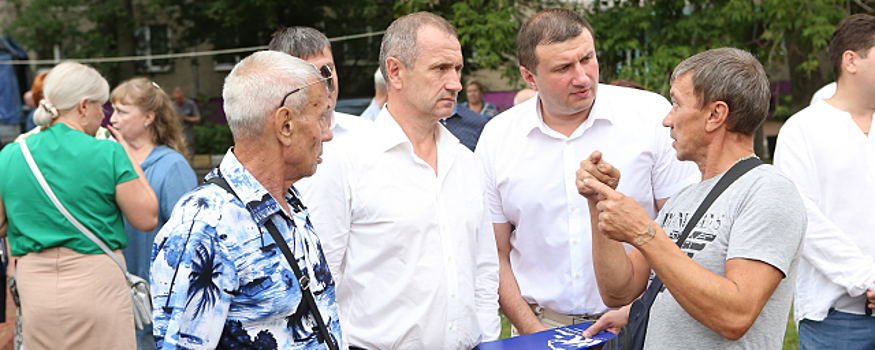 В Раменском г.о. в Школе ЖХК ответили на вопросы жителей микрорайона Холодово