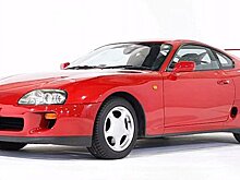 В Японии с молотка пустят купе Toyota Supra, простоявшее в гараже 22 года