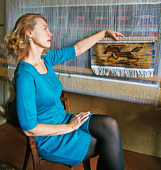 Вокруг света за гобеленами