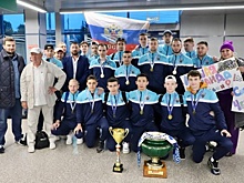 В Омск вернулась флорбольная «Сибирь»