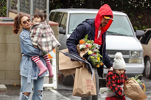 Ева Мендес намекнула на свадьбу с Райаном Гослингом