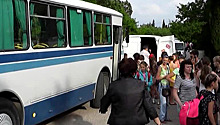 Предельный возраст школьных автобусов установят по всей России