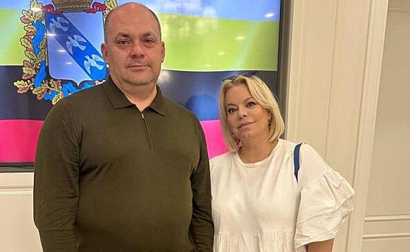 В Курск приехала известная актриса Яна Поплавская с гуманитарной помощью