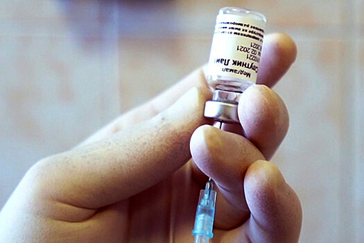 Сербия произвела 2 миллиона доз вакцины "Спутник V"