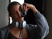 «Теперь спасаюсь»: девушка Тимати пожаловалась на последствия поездки в Париж с рэпером