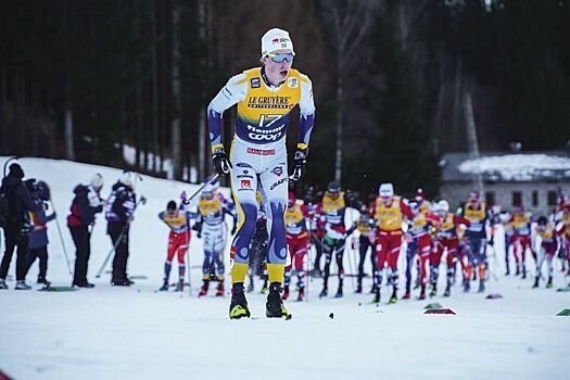 Шведский лыжник сломал инвентарь, проиграв этап Кубка мира. Ранее его высмеял Губерниев