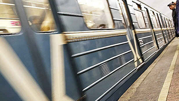 Движение поездов в московском метро восстановлено