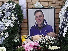 Вдова Юрия Шатунова почтила его память в третью годовщину смерти