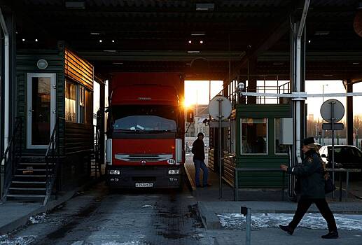 Таможня Литвы возобновила прием грузовиков из Калининграда
