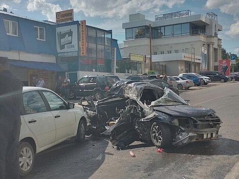 Уголовное дело возбуждено после ДТП с двумя погибшими в Саратове