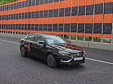 В кортеже президента Венесуэлы Мадуро в Москве заметили новую Lada Aura