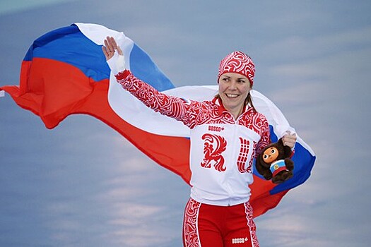 Конькобежки из Подмосковья победили на чемпионате России в командной гонке