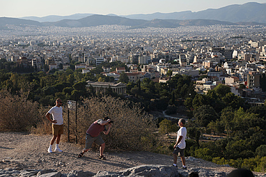 Названы лучшие восемь стран для путешествия осенью