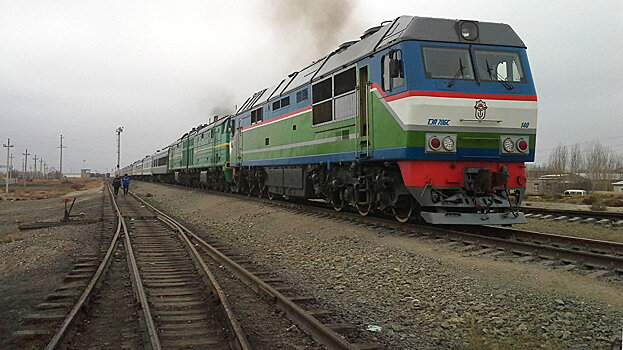 Что увидят пассажиры скоростного поезда "Ташкент-Самарканд"?