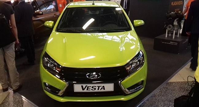 Lada Vesta TCR: Специальная модификация отечественного легкового авто для участия в кольцевых автогонках