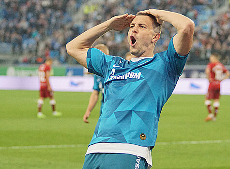 Дзюба вышел на третье место по голам в истории чемпионата России по футболу