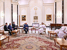 Стало известно, зачем Лукашенко брал сыновей в Оман